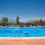 Aura 3* Göynük