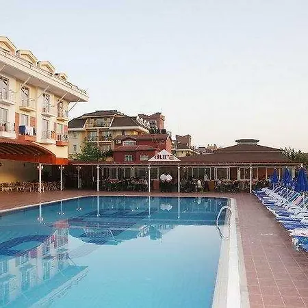 Hotel Aura