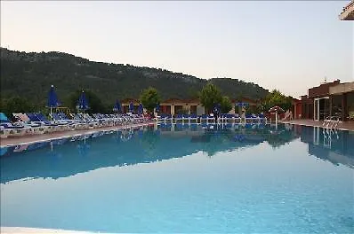 Aura Hotel