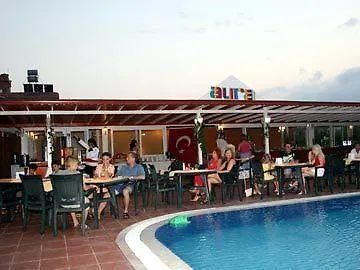 Hotel Aura